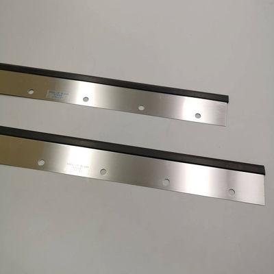 Blade de lavage de couleur argentée pour la machine d'impression Roland avec 11 trous et dimensions 1100x65x0,5 mm