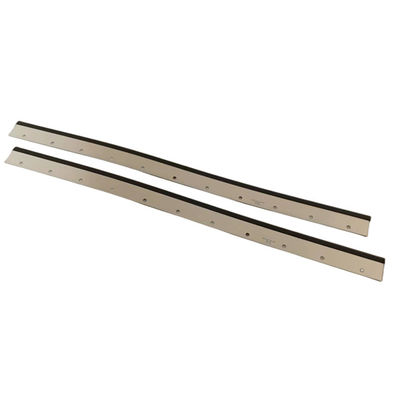Lame de lavage en caoutchouc couleur argent 11 trous Roland 1100x65x0.5mm pièces de presse Heidelberg
