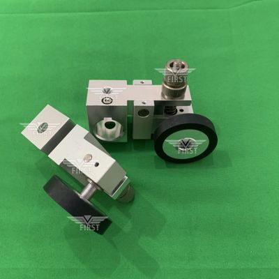 Roue en caoutchouc de support d'assemblage de coureur d'expédition pour Heidelberg SM74 SORM avec une longue durée de vie en plastique haut de gamme et remise de quantité