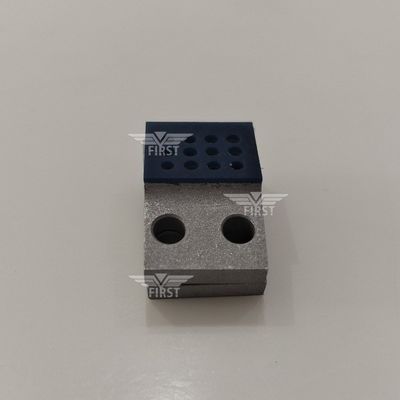 Roland 700 Perfectionner le tampon de la pince à aspirateur à cylindre à prix compétitif Service rapide et tailles personnalisées