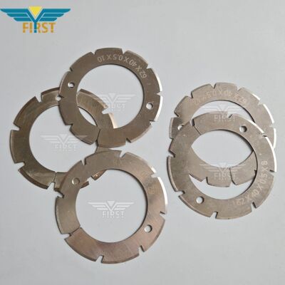 Lames de coupe en acier blanc de la machine à plier Heidelberg-Stahl - Options en forme de U et en forme de V pour la résistance à l'usure