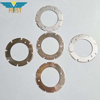 Lames de coupe en acier blanc de la machine à plier Heidelberg-Stahl - Options en forme de U et en forme de V pour la résistance à l'usure