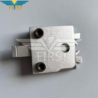 Cadre de tête de clous en forme de papillon Base de clous plate avec configuration de 75 têtes pour un positionnement stable des clous dans les machines à clous à selle