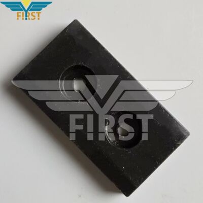 Plaques de serrage Kolbus (35 × 65 mm) pour plastifieuses de finition – plastique/métal