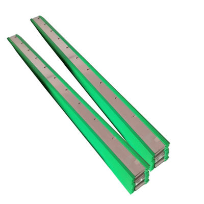 Couleur verte SM102 CD102 Lamelle de lavage en caoutchouc compatible avec du matériel en polyuréthane / caoutchouc / acier pour l'impression offset